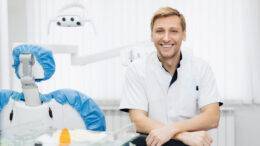 What advantages do non-clinical careers offer dentists?